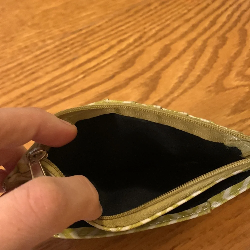 Target wallet - Picture 3 of 10